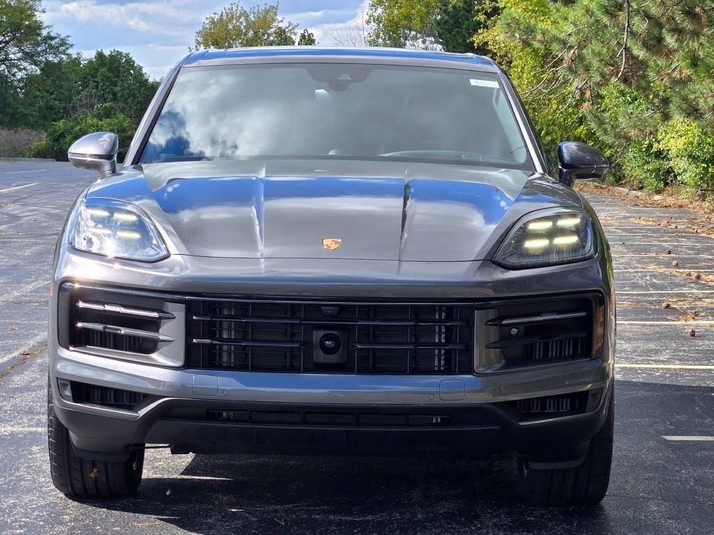 2026 Porsche Cayenne E-Hybrid Base