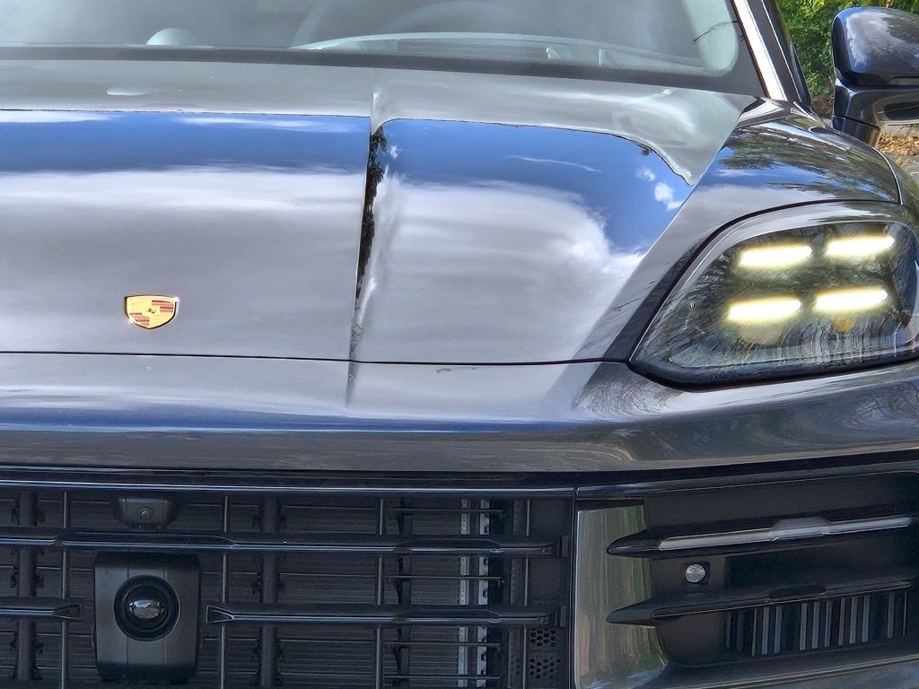 2026 Porsche Cayenne E-Hybrid Base