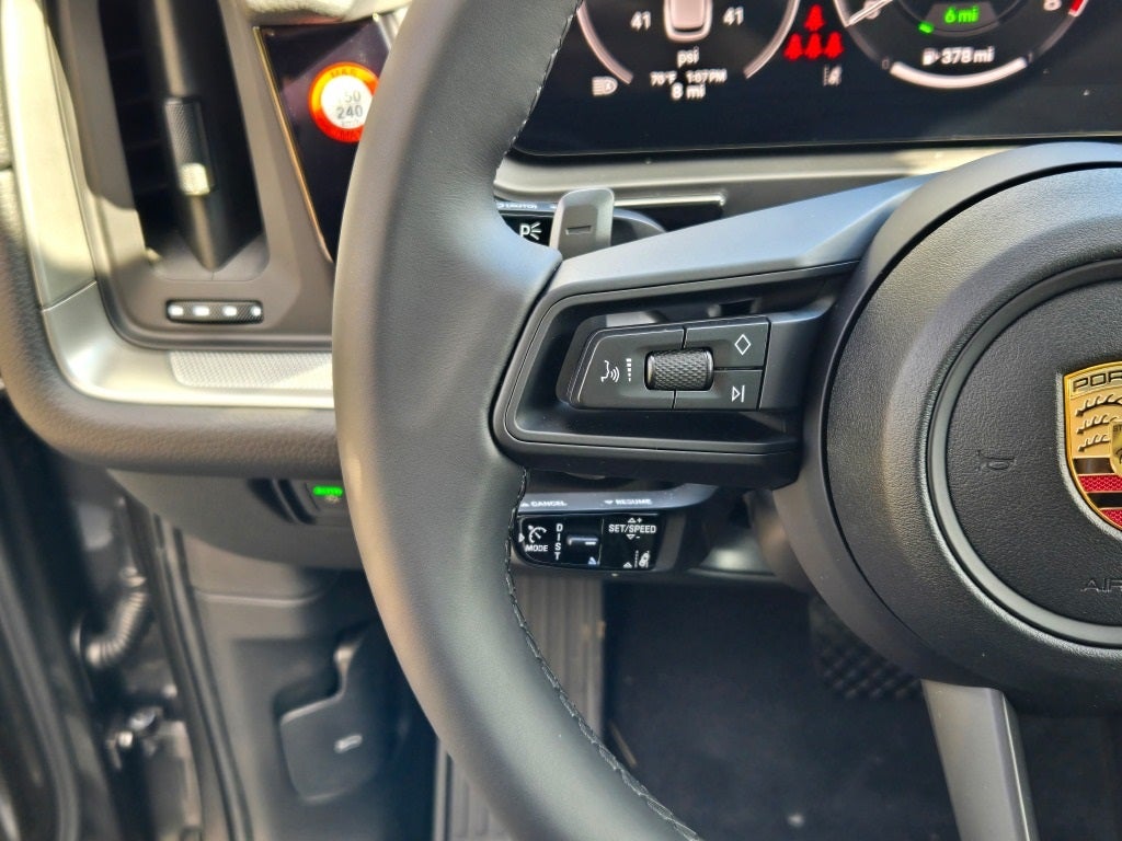 2026 Porsche Cayenne E-Hybrid Base