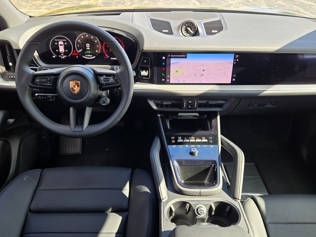 2026 Porsche Cayenne E-Hybrid Base