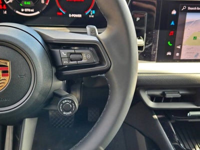 2026 Porsche Cayenne E-Hybrid Base