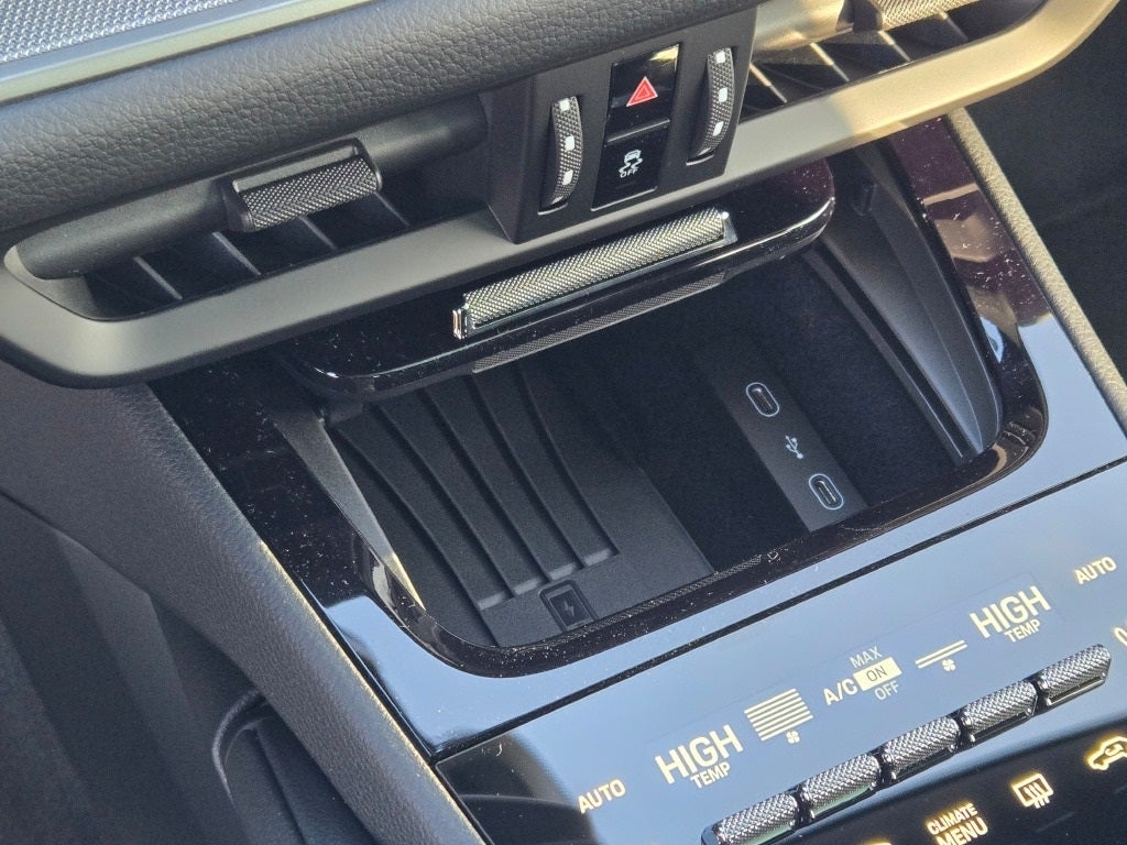 2026 Porsche Cayenne E-Hybrid Base