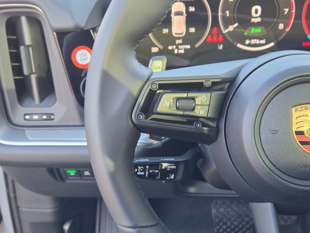 2026 Porsche Cayenne E-Hybrid Base