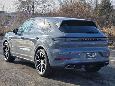 2026 Porsche Cayenne E-Hybrid Base