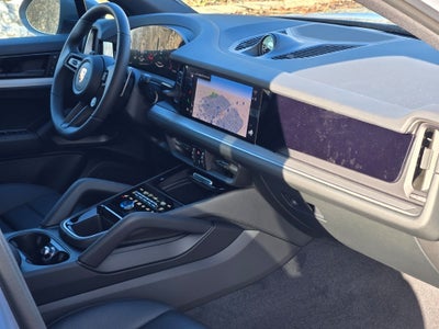 2026 Porsche Cayenne E-Hybrid Base