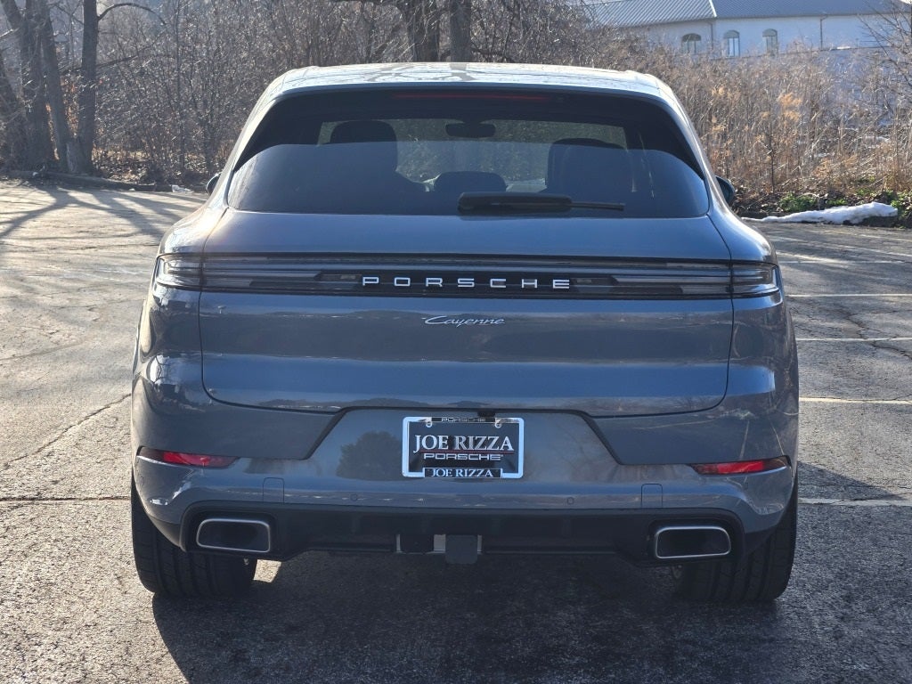 2026 Porsche Cayenne E-Hybrid Base