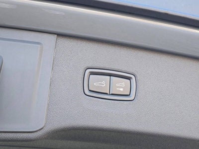 2026 Porsche Cayenne E-Hybrid Base