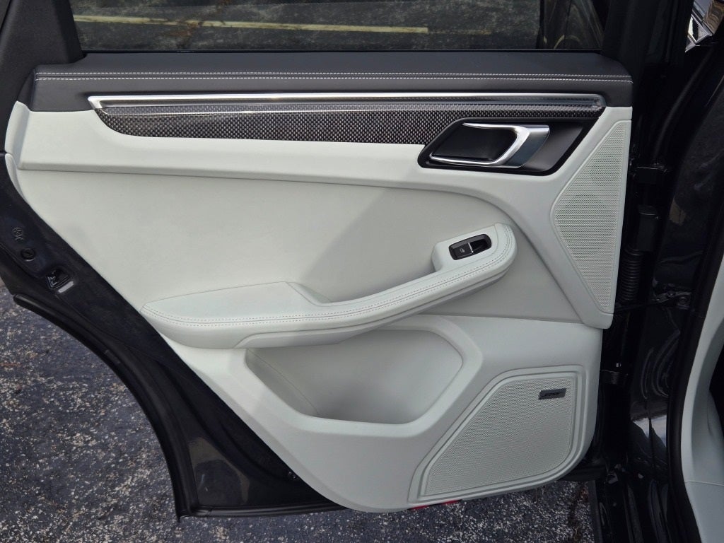 2026 Porsche Macan GTS