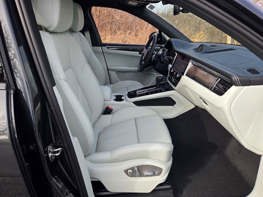 2026 Porsche Macan GTS