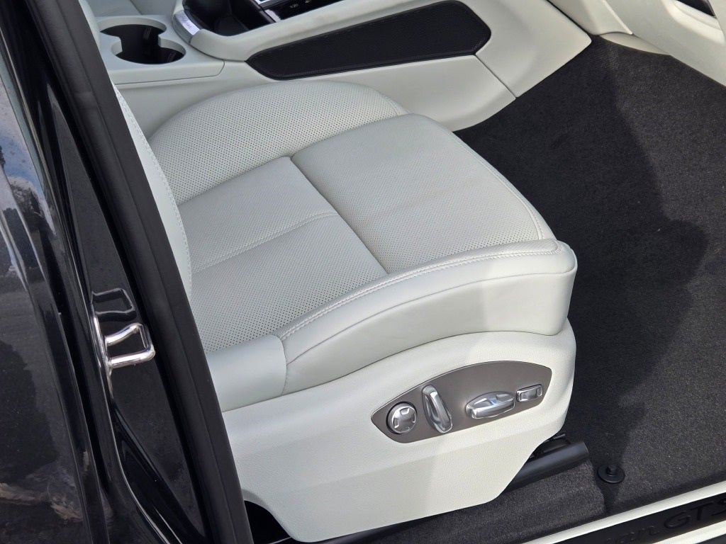 2026 Porsche Macan GTS