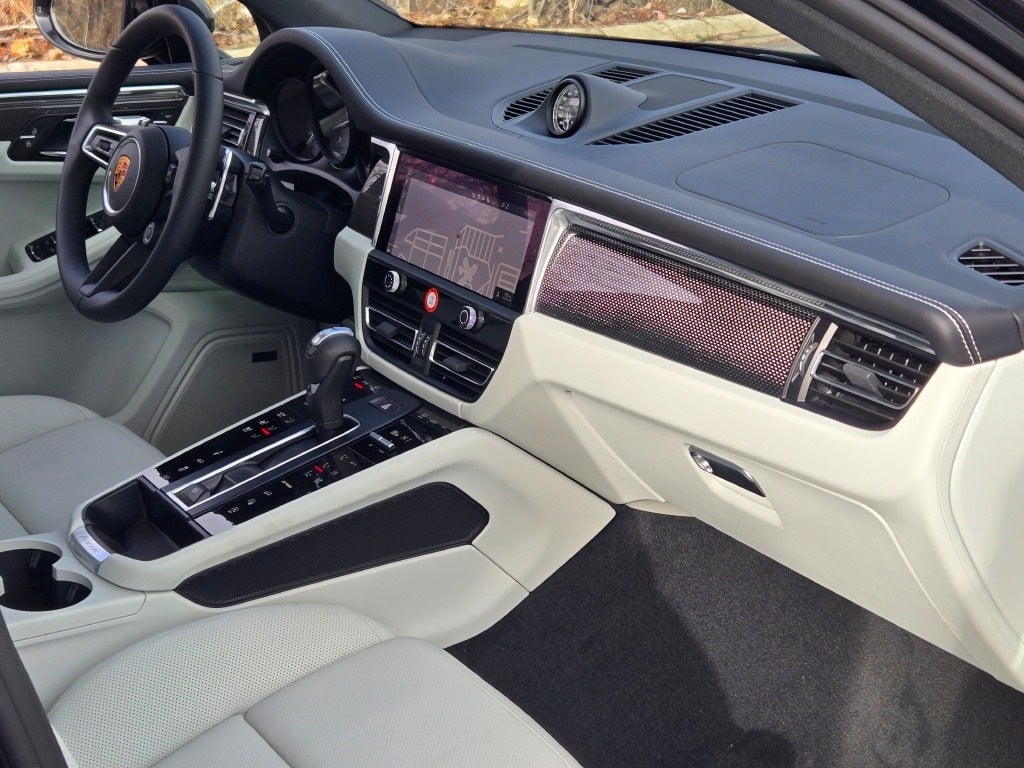 2026 Porsche Macan GTS