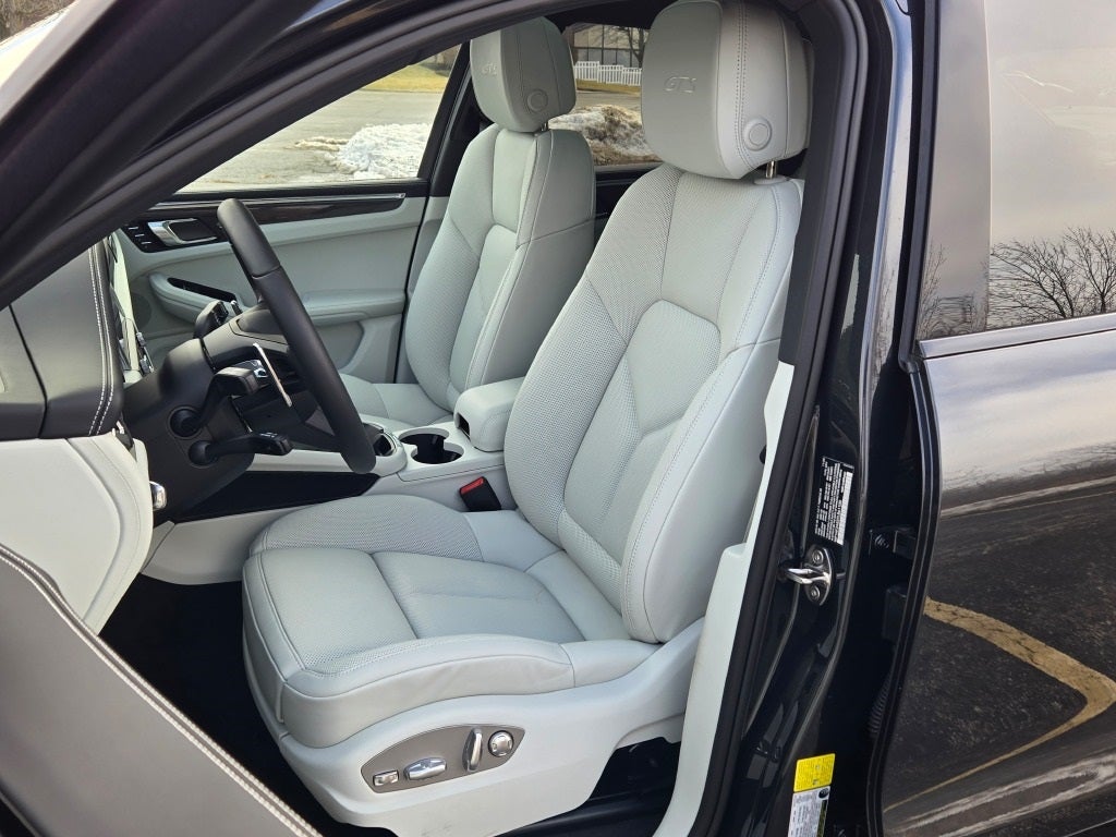 2026 Porsche Macan GTS