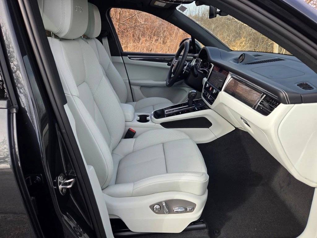 2026 Porsche Macan GTS