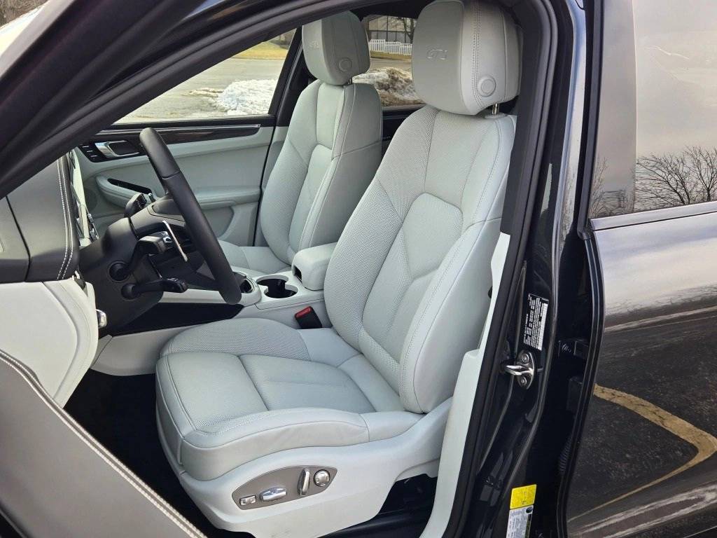 2026 Porsche Macan GTS