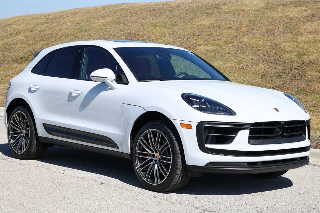 2026 Porsche Macan S