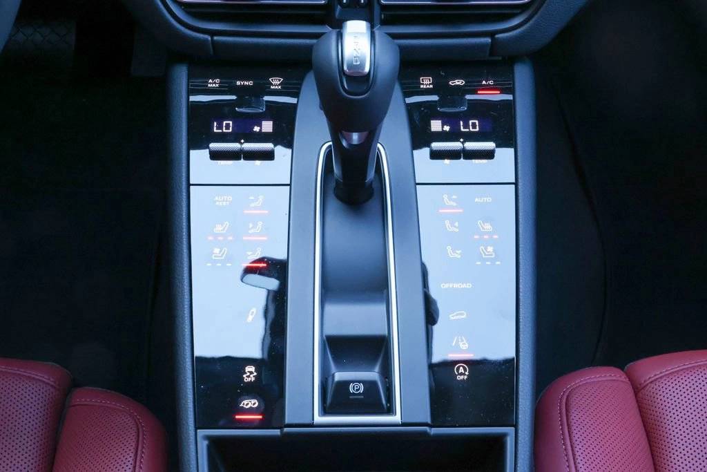 2026 Porsche Macan S