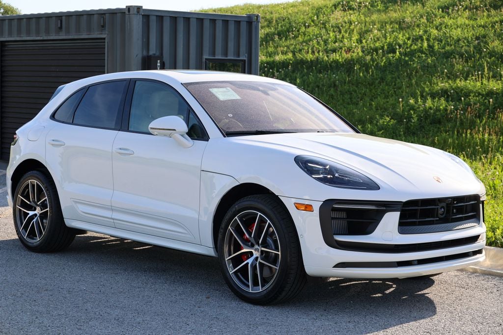 2026 Porsche Macan S