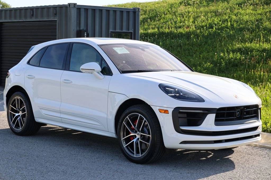 2026 Porsche Macan S