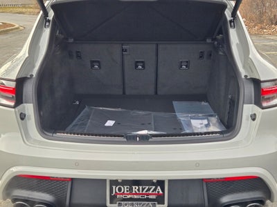 2026 Porsche Macan S