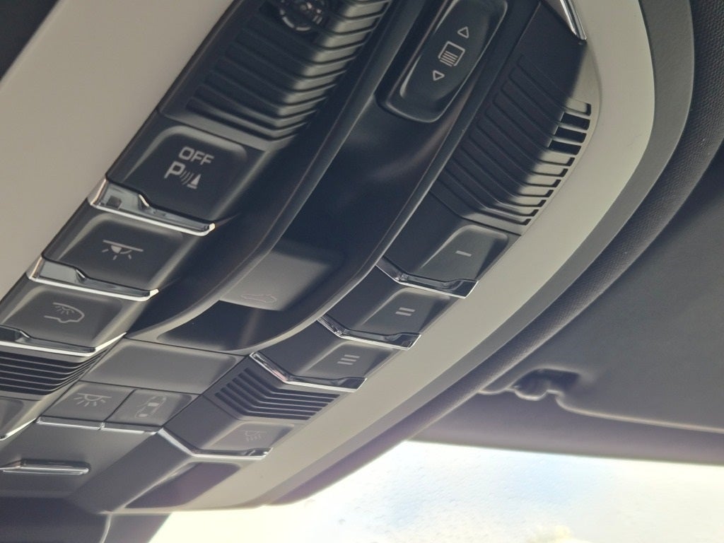 2026 Porsche Macan S