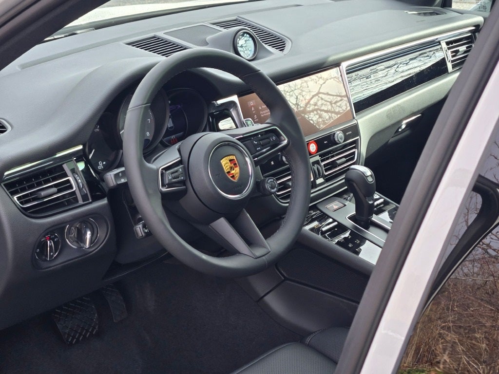 2026 Porsche Macan S
