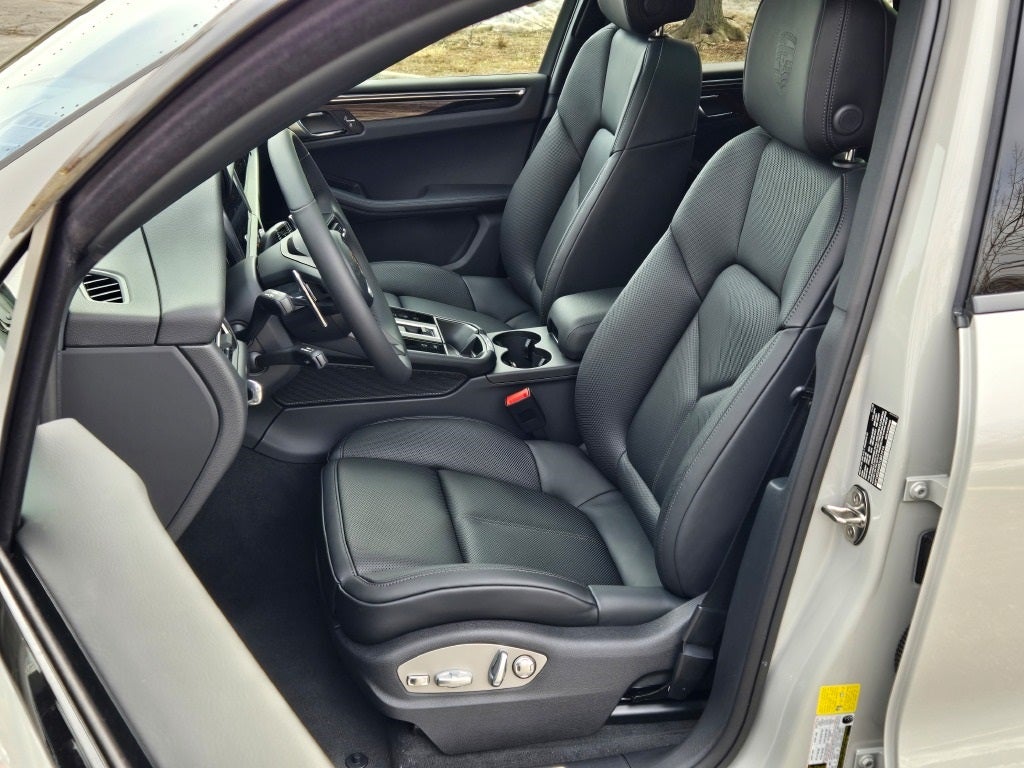 2026 Porsche Macan S