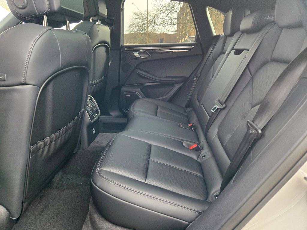 2026 Porsche Macan S