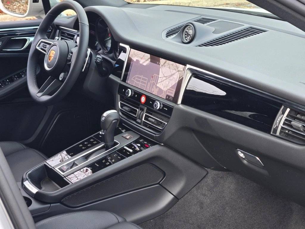 2026 Porsche Macan S