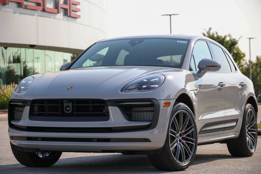 2026 Porsche Macan S