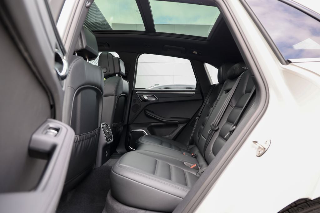 2026 Porsche Macan S