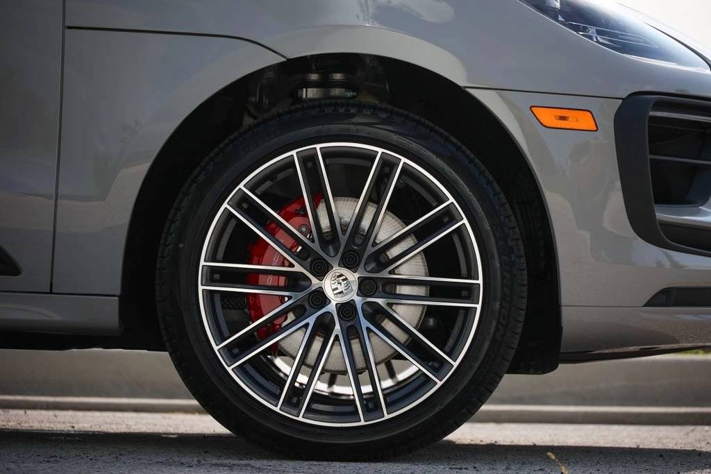 2026 Porsche Macan S