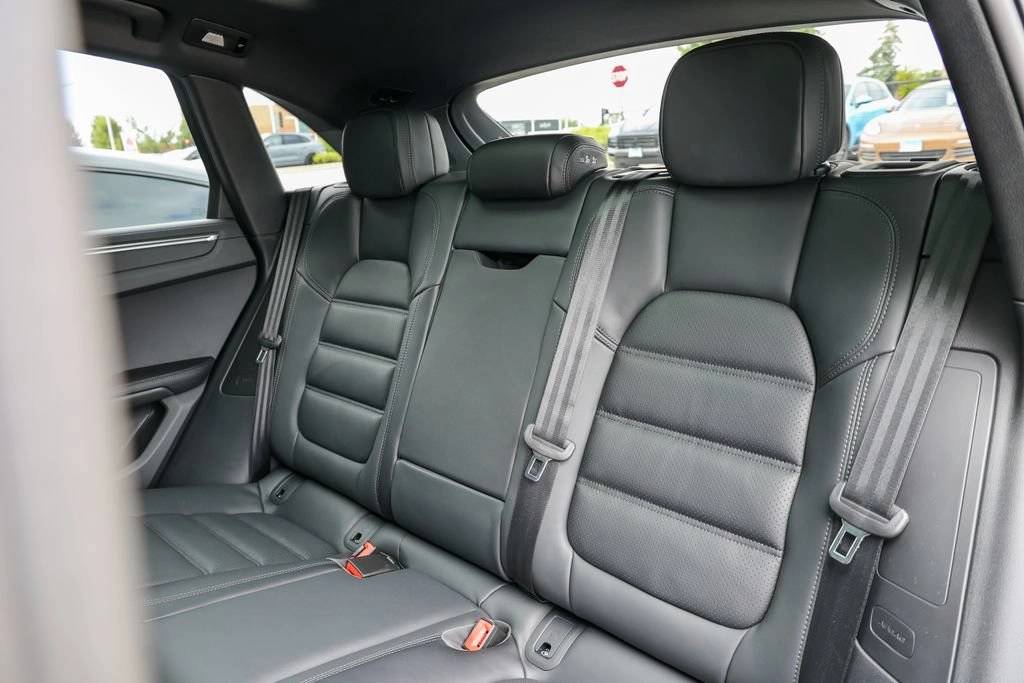 2026 Porsche Macan S