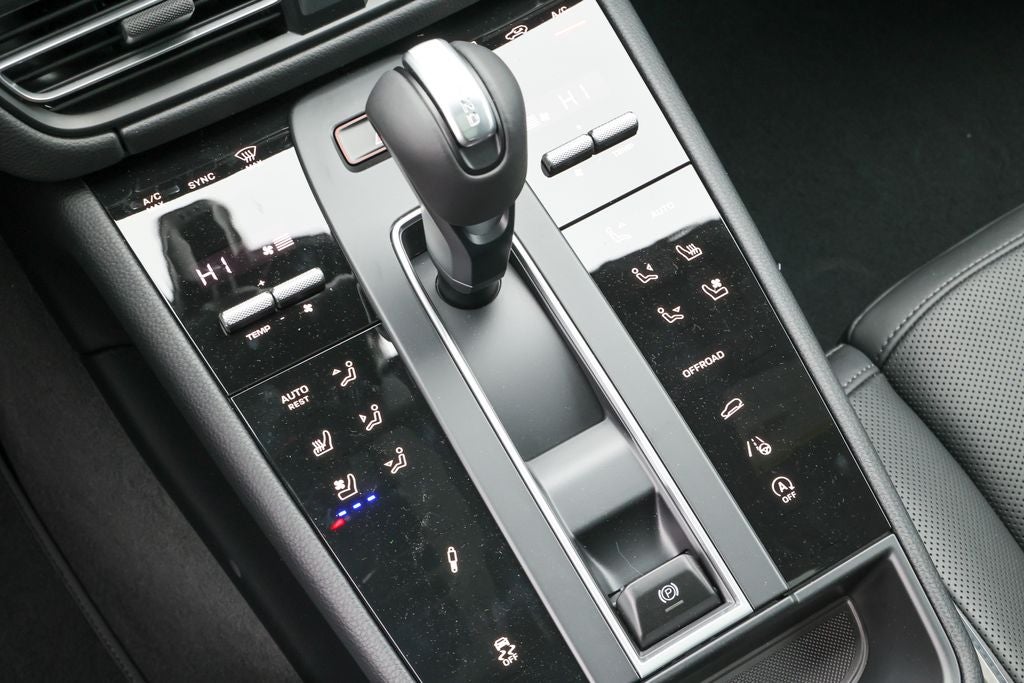 2026 Porsche Macan S
