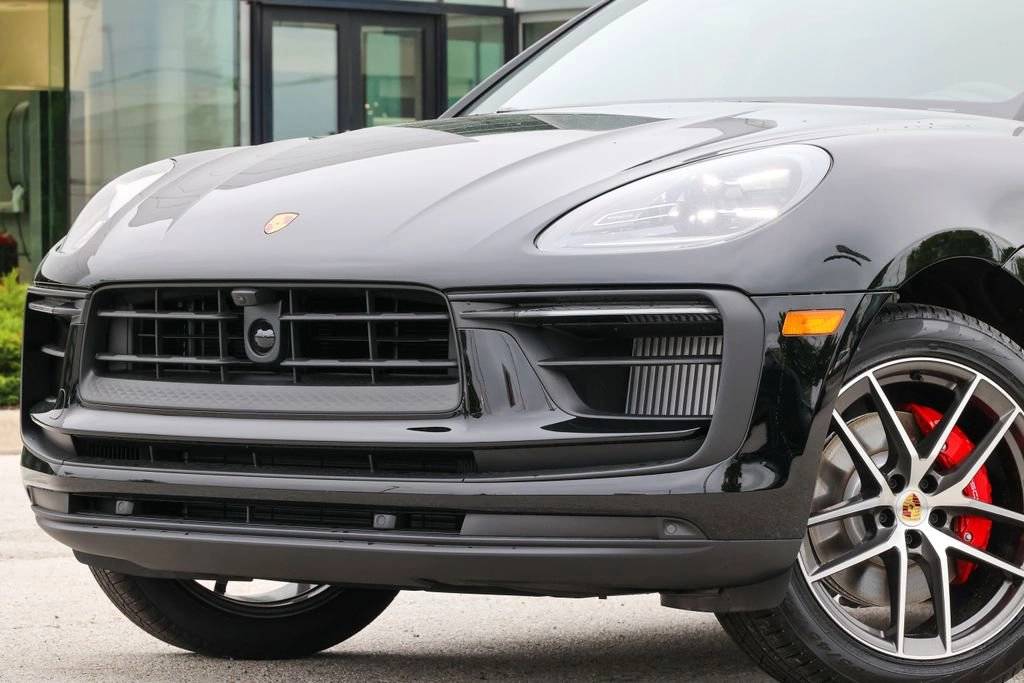 2026 Porsche Macan S