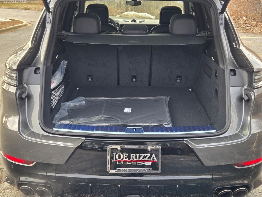 2026 Porsche Cayenne GTS