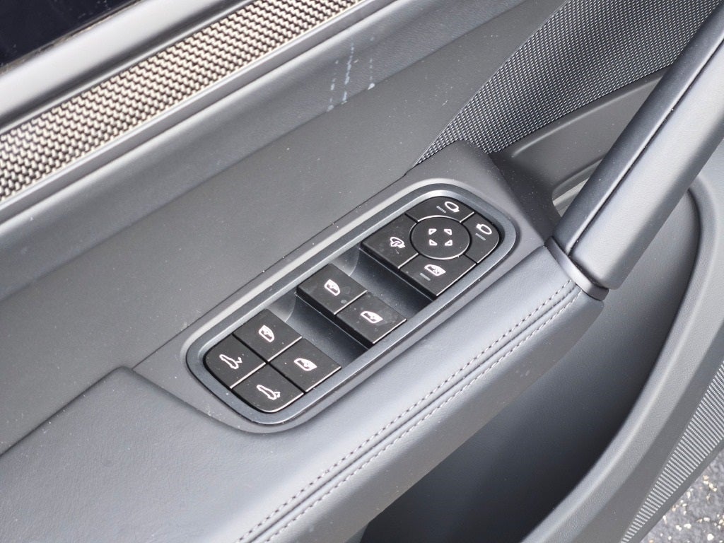 2026 Porsche Cayenne GTS