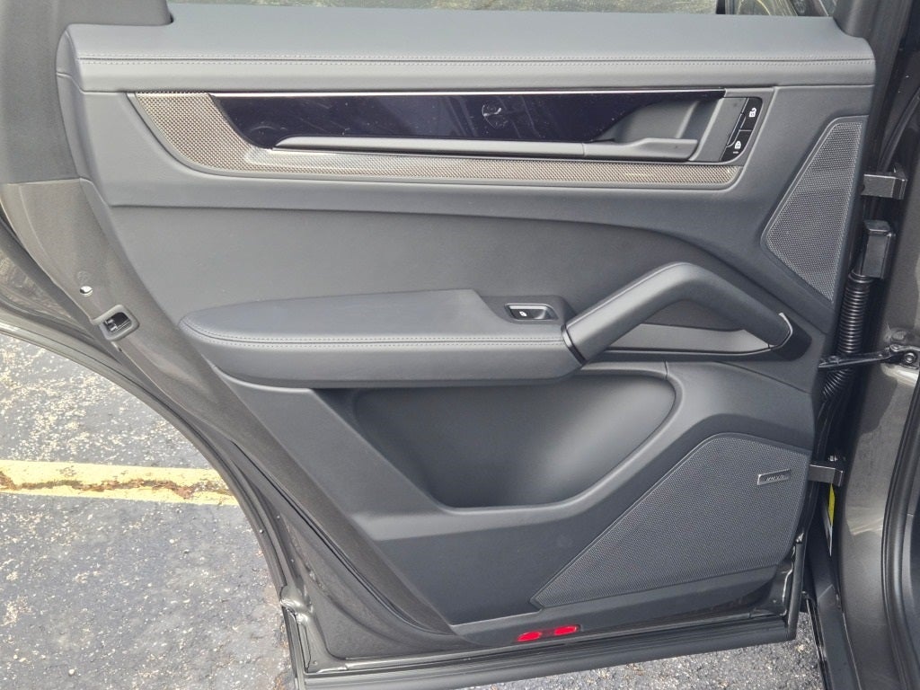 2026 Porsche Cayenne GTS