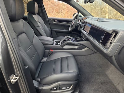 2026 Porsche Cayenne GTS