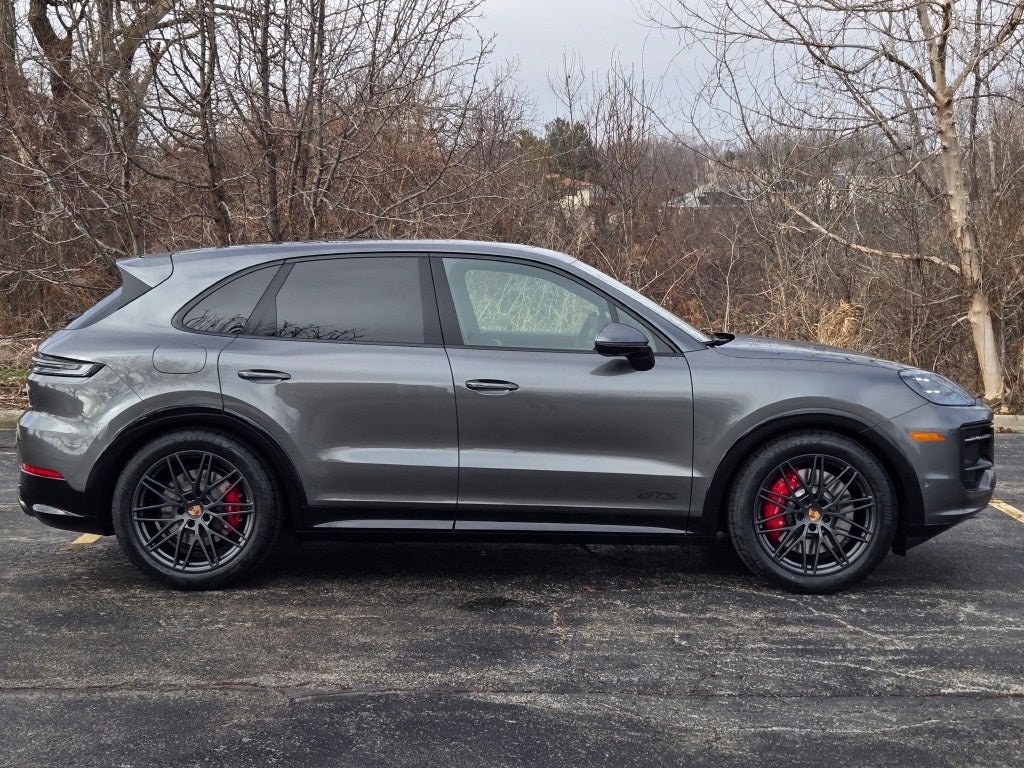 2026 Porsche Cayenne GTS
