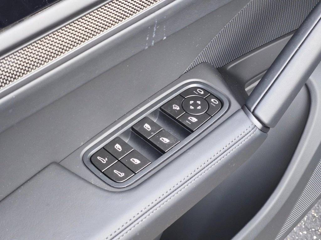 2026 Porsche Cayenne GTS