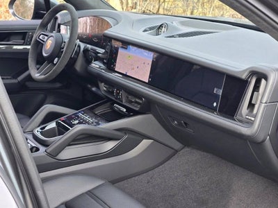 2026 Porsche Cayenne GTS