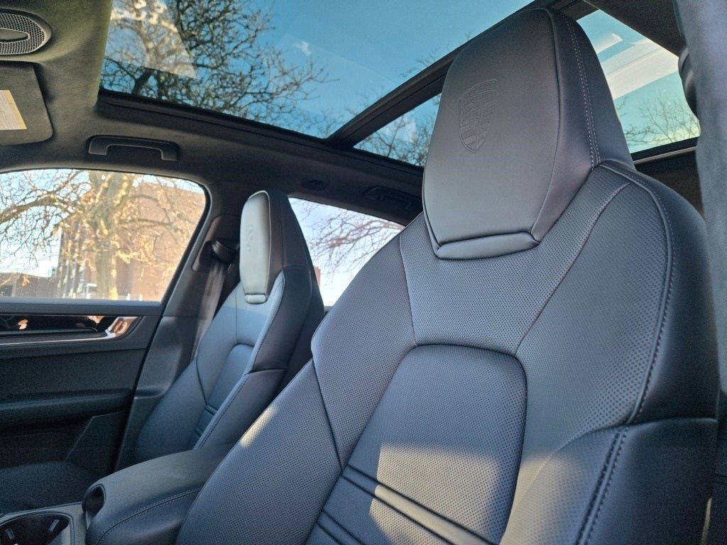 2026 Porsche Cayenne GTS