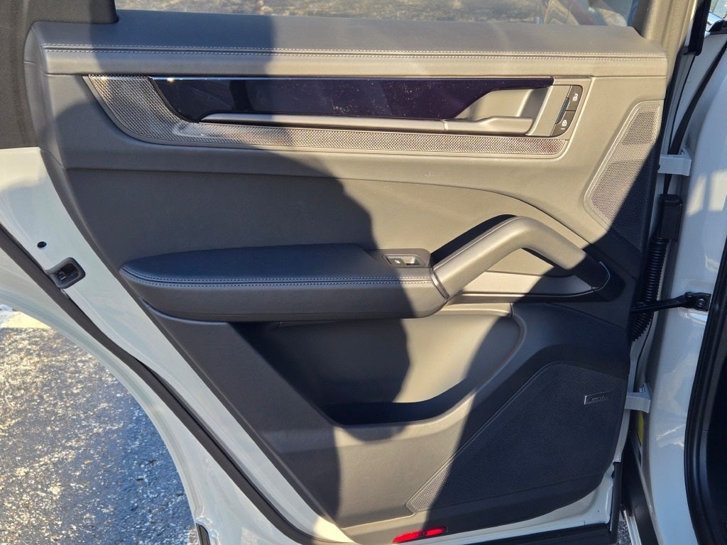 2026 Porsche Cayenne GTS