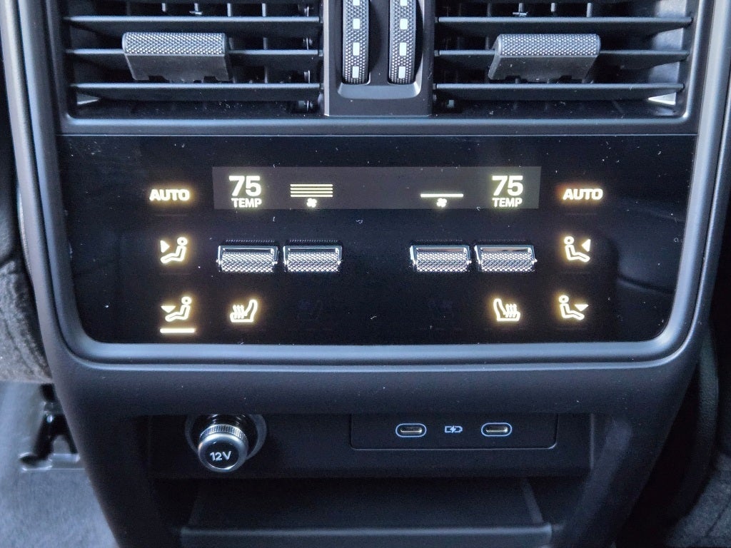 2026 Porsche Cayenne GTS