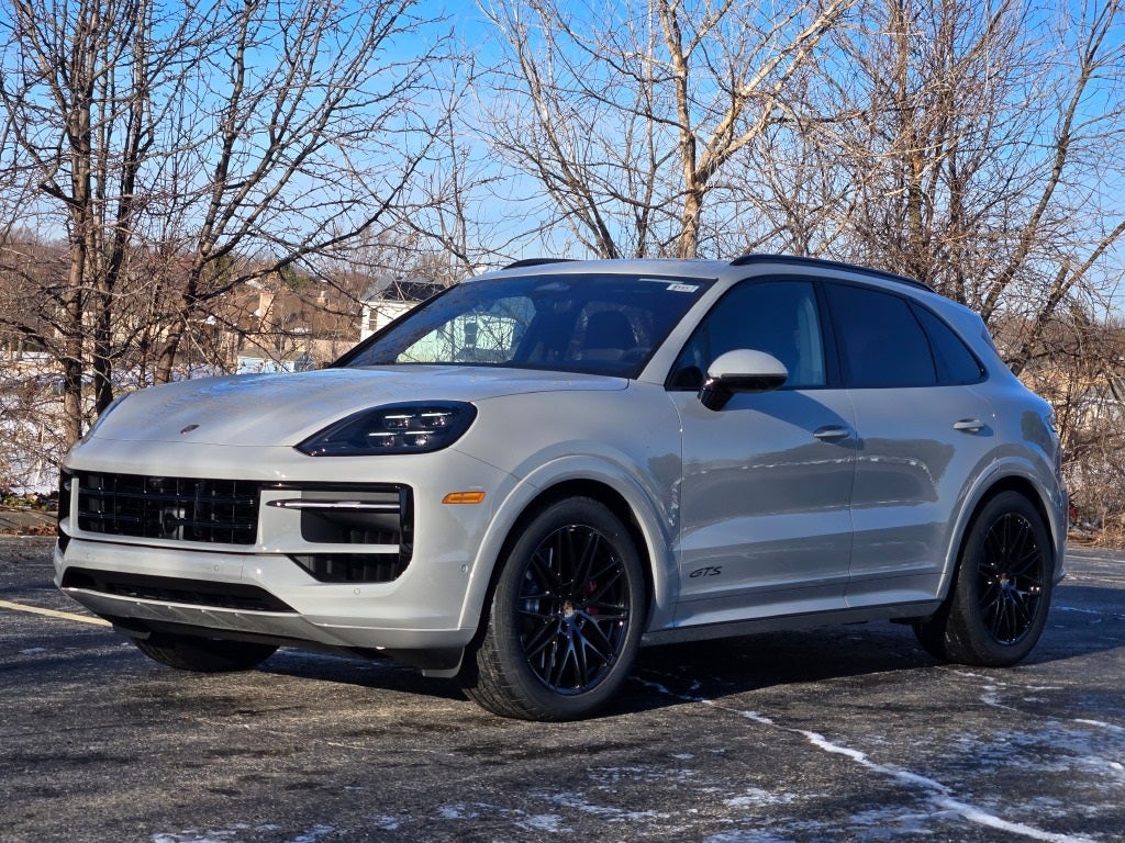 2026 Porsche Cayenne GTS