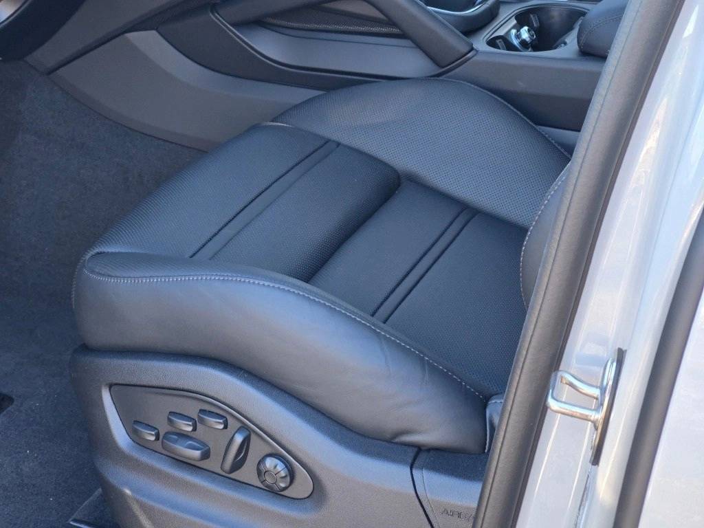 2026 Porsche Cayenne GTS