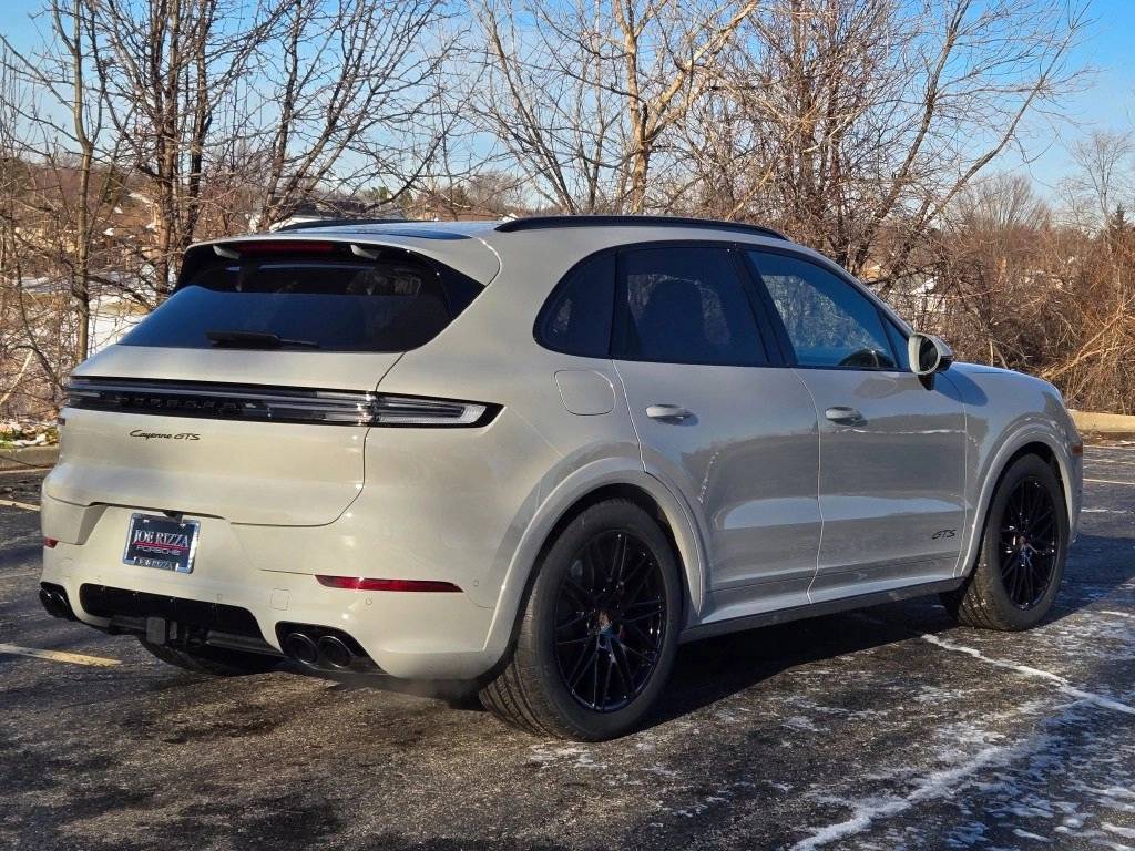 2026 Porsche Cayenne GTS