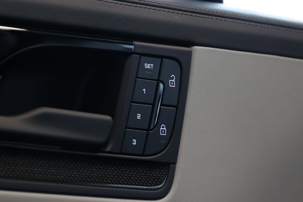 2026 Porsche Cayenne GTS