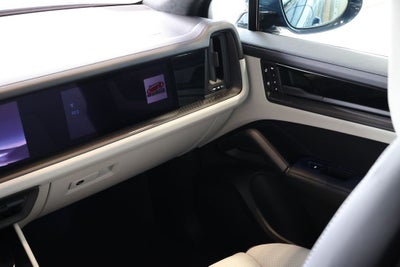 2026 Porsche Cayenne GTS