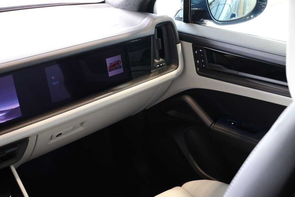 2026 Porsche Cayenne GTS